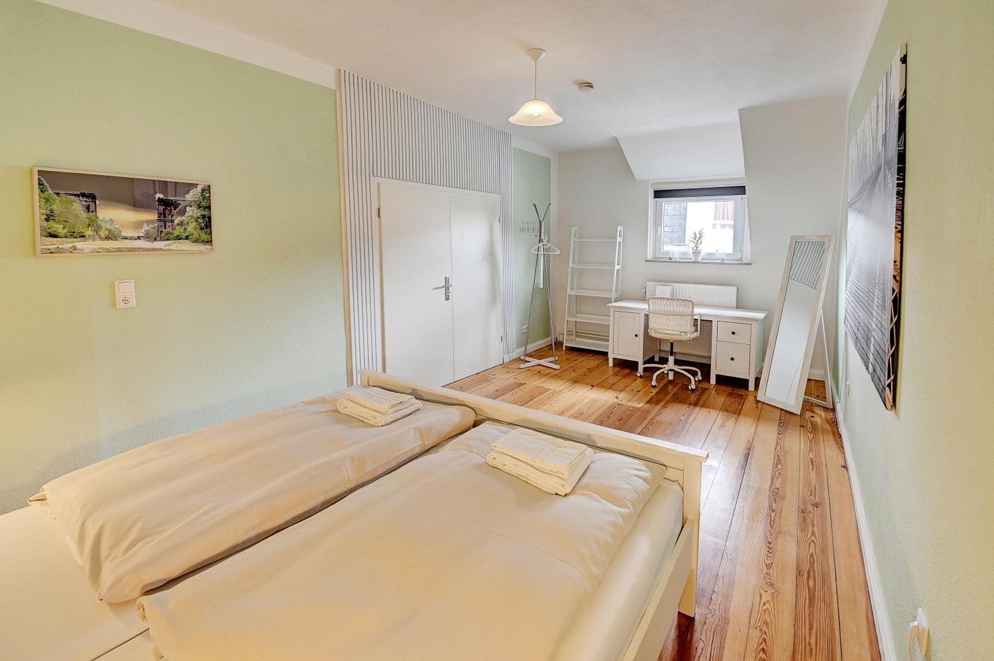 Mittendrin - Apartment Mit 2 Balkonen Sehr Zentral เฟลนส์บวร์ก ภายนอก รูปภาพ