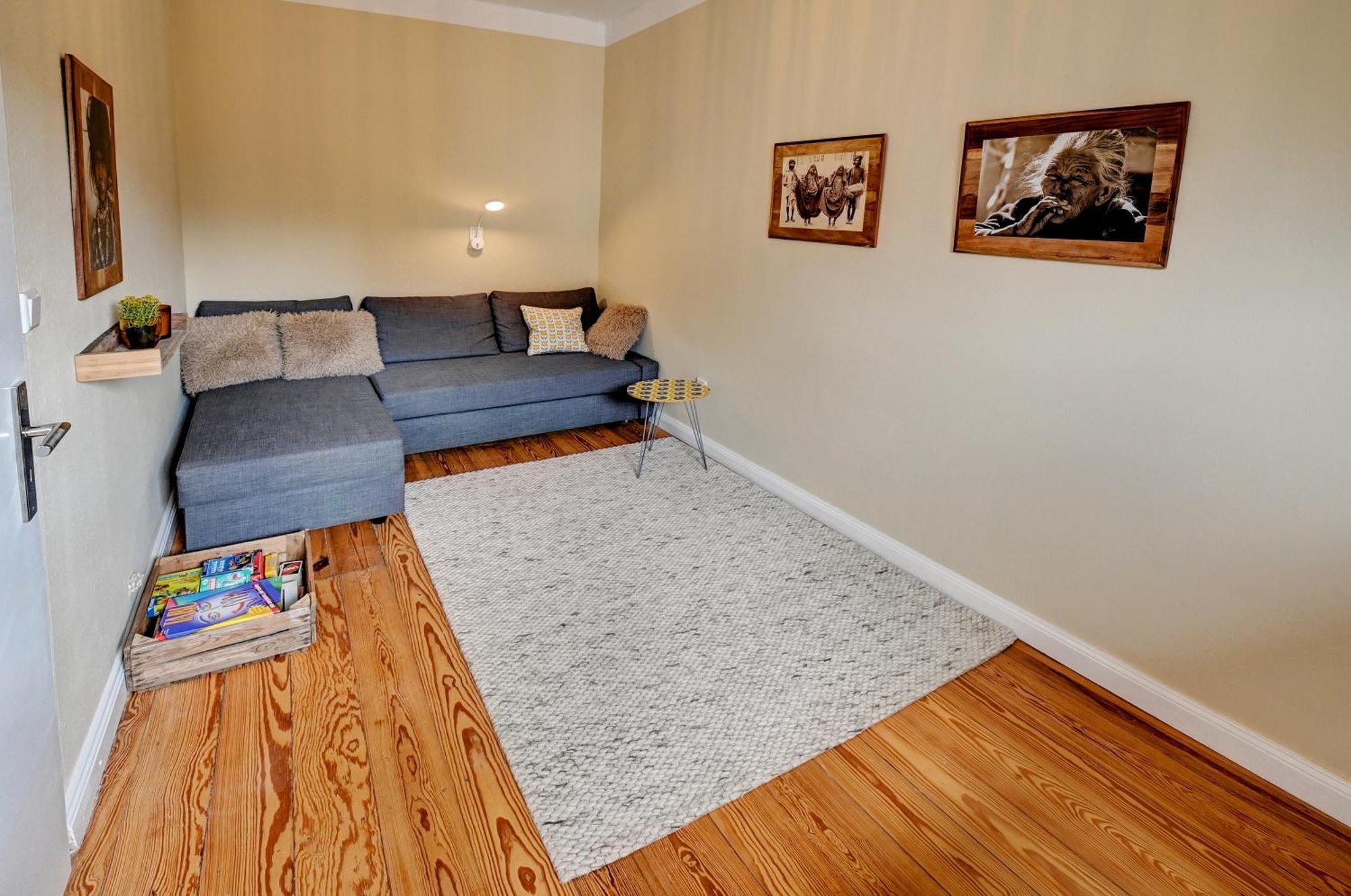 Mittendrin - Apartment Mit 2 Balkonen Sehr Zentral เฟลนส์บวร์ก ภายนอก รูปภาพ
